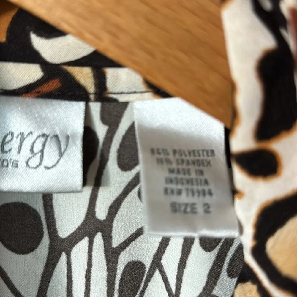 Zenergy by Chicos graphic Animal Print & Butterflies Women's Jacket size 2